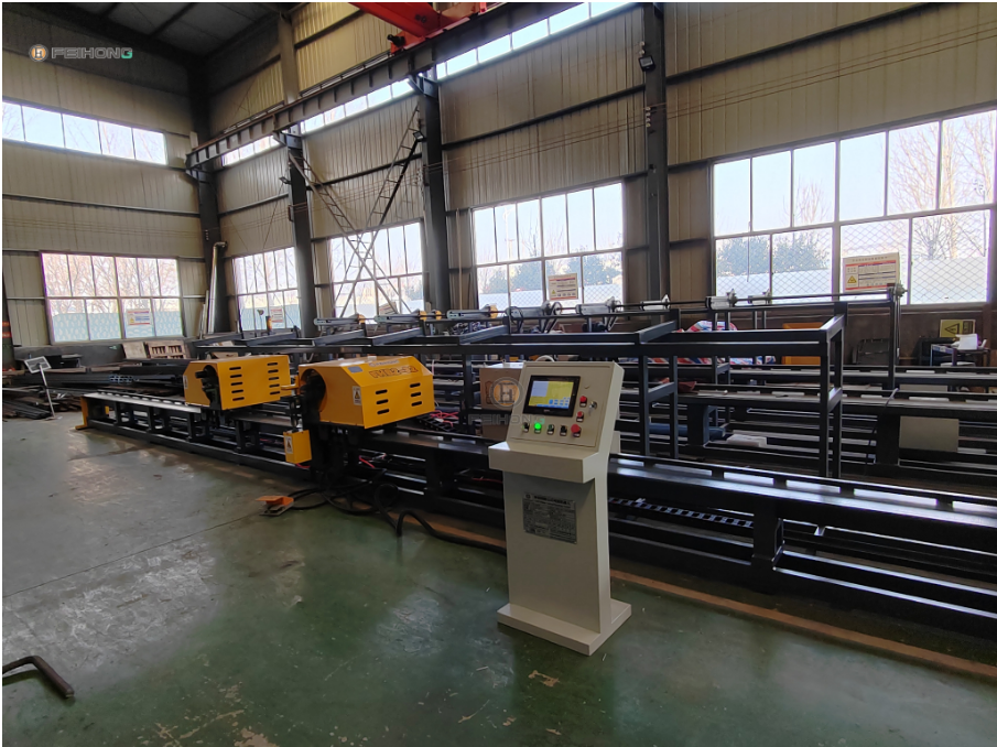 喜訊！熱烈慶祝飛宏1套數(shù)控鋼筋加工設(shè)備裝車完畢順利發(fā)出